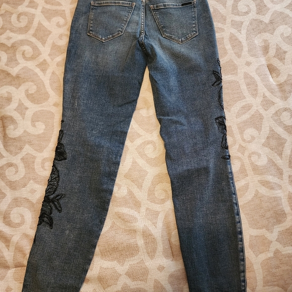 NWT White House Black Market Embellished Ankle Jeans Size 0L. - Picture 4 of 14